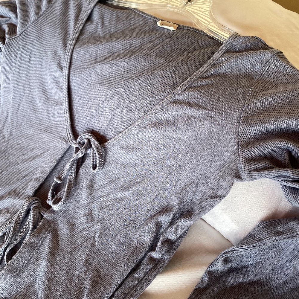 Wilfred Free, front tie top , XS, Blue-Grey